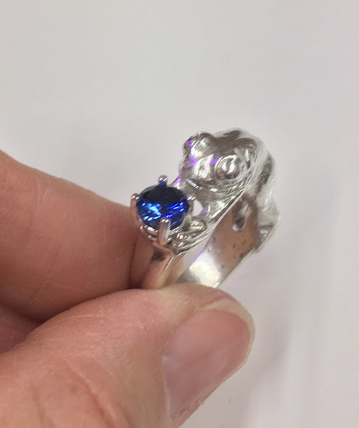 Fairytale Romance - Sterling silver frog ring with gemstone
