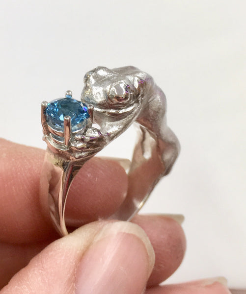 Fairytale Romance - Sterling silver frog ring with gemstone