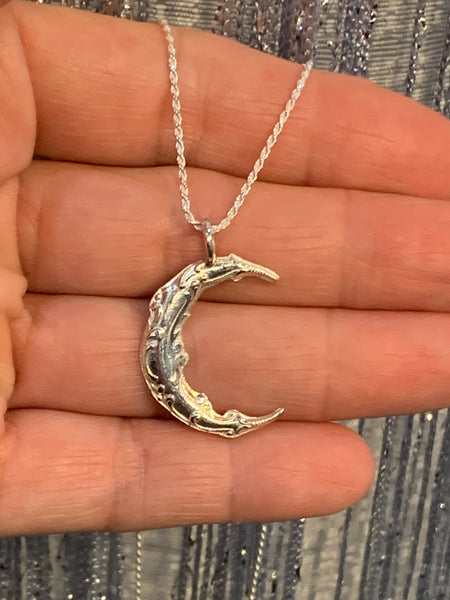 Moon Dance - necklace in Sterling silver