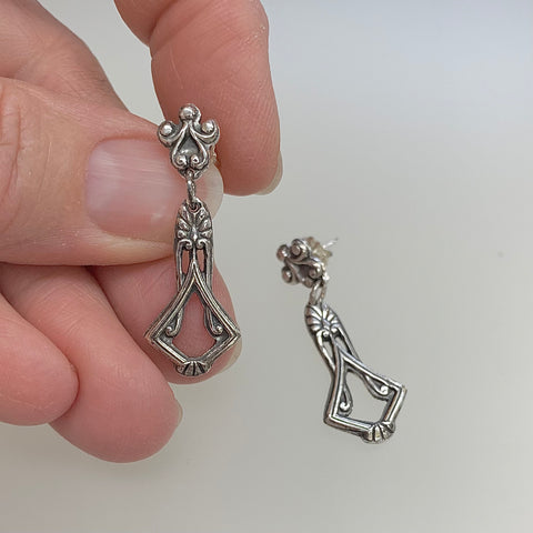 Deco-rating.  Sterling silver earrings.